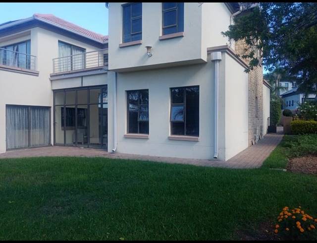 4 BEDROOM HOUSE FOR SALE IN BLUE VALLEY GOLF ESTATE